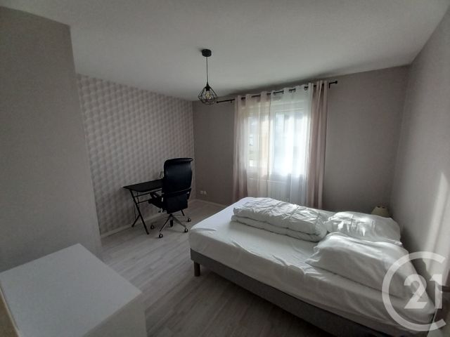 Appartement F2 &agrave; louer - 2 pi&egrave;ces - 47,47 m2 - Cherbourg En Cotentin - 50 - BASSE-NORMANDIE