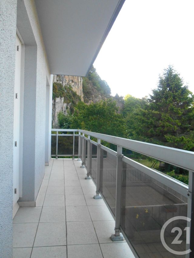 Appartement F4 &agrave; louer - 4 pi&egrave;ces - 75,41 m2 - Cherbourg En Cotentin - 50 - BASSE-NORMANDIE