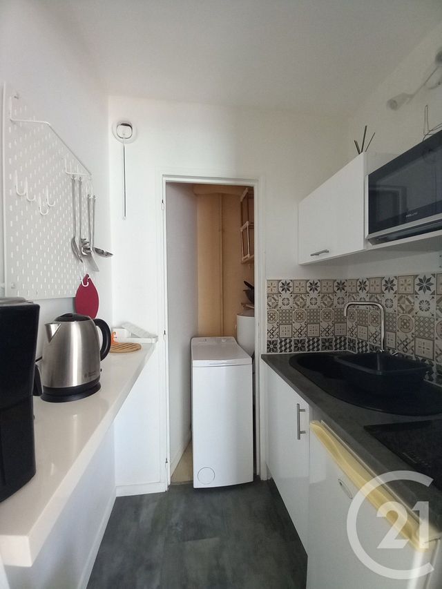 Appartement Studio &agrave; louer - 1 pi&egrave;ce - 25 m2 - Cherbourg En Cotentin - 50 - BASSE-NORMANDIE
