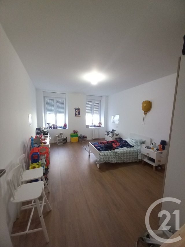Appartement F4 &agrave; louer - 4 pi&egrave;ces - 115,88 m2 - Cherbourg En Cotentin - 50 - BASSE-NORMANDIE