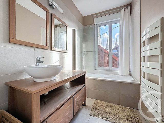 Appartement F3 &agrave; louer - 3 pi&egrave;ces - 77 m2 - Cherbourg En Cotentin - 50 - BASSE-NORMANDIE
