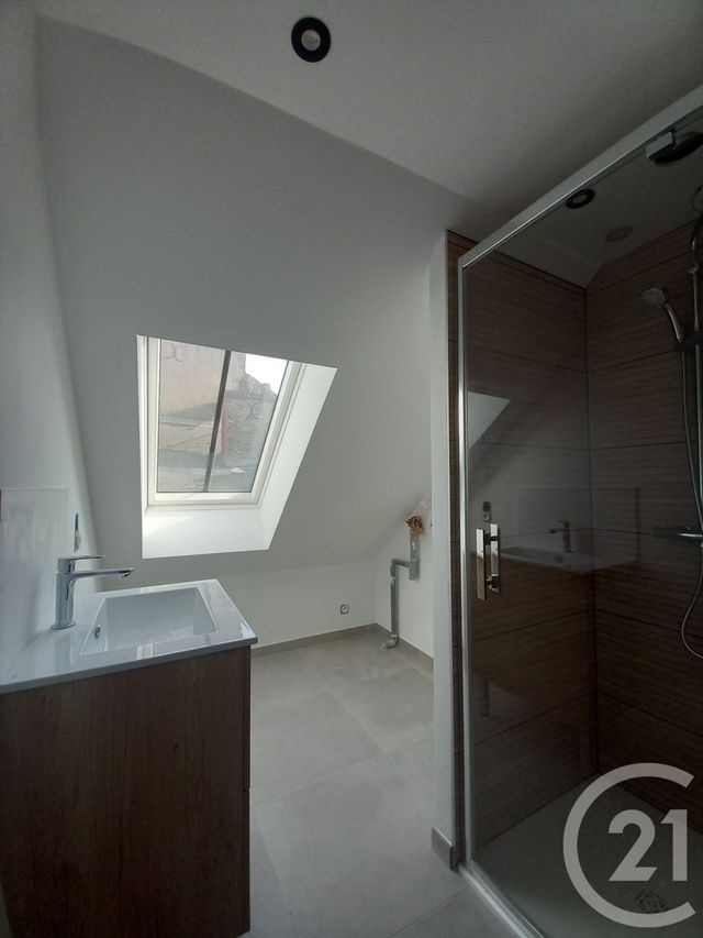 Appartement F3 &agrave; louer - 3 pi&egrave;ces - 72 m2 - Cherbourg En Cotentin - 50 - BASSE-NORMANDIE