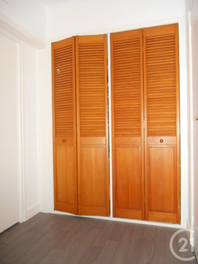 Maison &agrave; louer - 3 pi&egrave;ces - 66,52 m2 - Cherbourg En Cotentin - 50 - BASSE-NORMANDIE