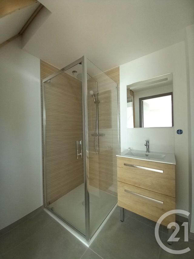 Appartement F1 &agrave; louer - 1 pi&egrave;ce - 23,30 m2 - Cherbourg En Cotentin - 50 - BASSE-NORMANDIE