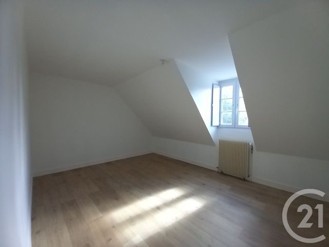 Maison &agrave; louer - 5 pi&egrave;ces - 102,34 m2 - St Germain De Tournebut - 50 - BASSE-NORMANDIE