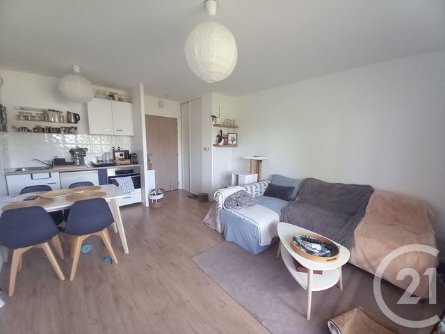 Appartement F2 &agrave; louer - 2 pi&egrave;ces - 37,35 m2 - Cherbourg En Cotentin - 50 - BASSE-NORMANDIE