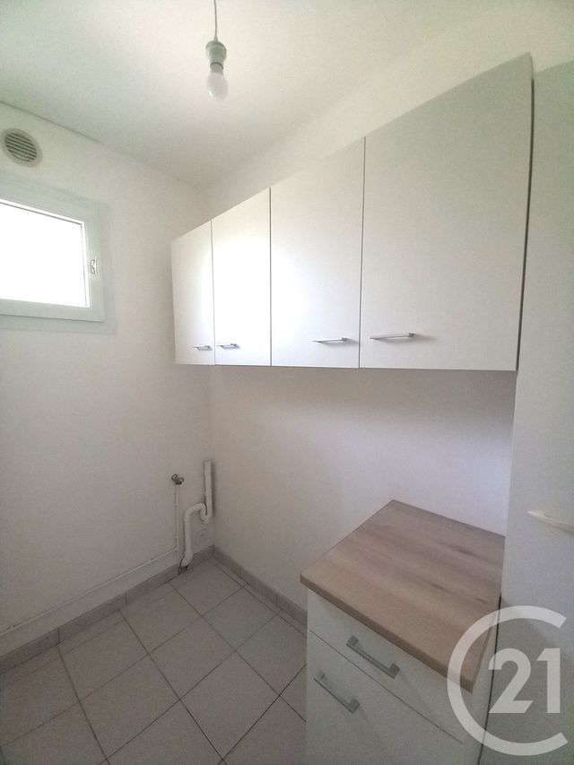 Appartement F4 &agrave; vendre - 5 pi&egrave;ces - 87,63 m2 - Cherbourg En Cotentin - 50 - BASSE-NORMANDIE