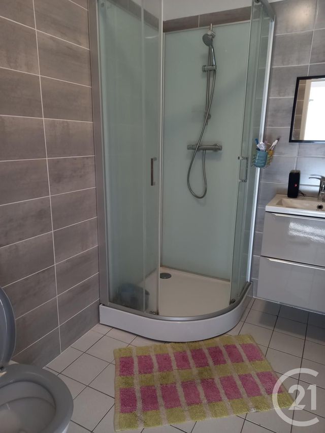 Maison &agrave; louer - 5 pi&egrave;ces - 101,38 m2 - Cherbourg En Cotentin - 50 - BASSE-NORMANDIE