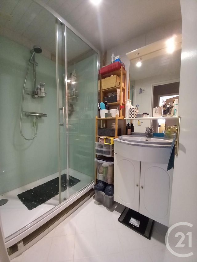Appartement F4 &agrave; louer - 4 pi&egrave;ces - 77,30 m2 - 50 - BASSE-NORMANDIE