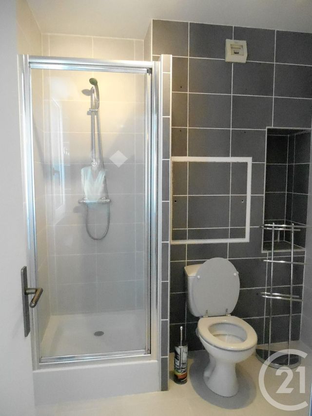 Appartement F1 &agrave; louer - 1 pi&egrave;ce - 25 m2 - Cherbourg En Cotentin - 50 - BASSE-NORMANDIE