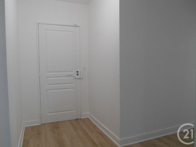 Appartement F3 &agrave; louer - 3 pi&egrave;ces - 59,47 m2 - Cherbourg En Cotentin - 50 - BASSE-NORMANDIE