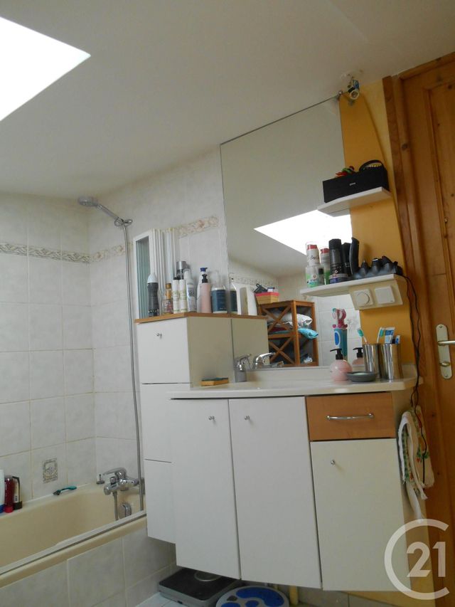 Appartement F3 &agrave; louer - 3 pi&egrave;ces - 69,35 m2 - Cherbourg En Cotentin - 50 - BASSE-NORMANDIE