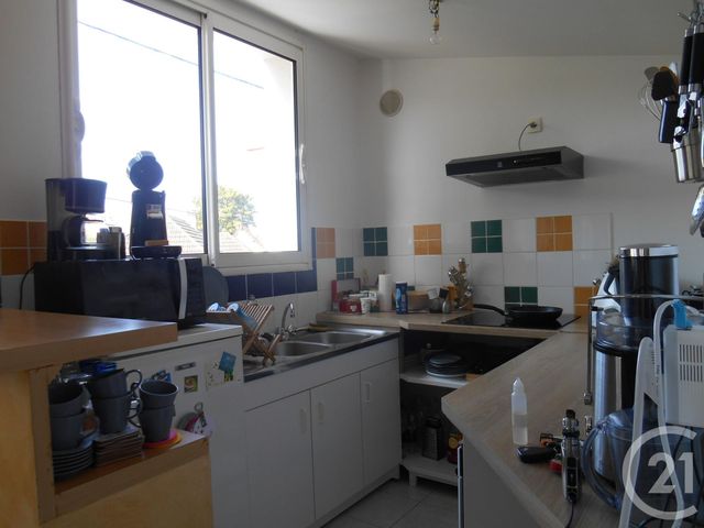 Appartement F3 &agrave; louer - 3 pi&egrave;ces - 69,35 m2 - Cherbourg En Cotentin - 50 - BASSE-NORMANDIE