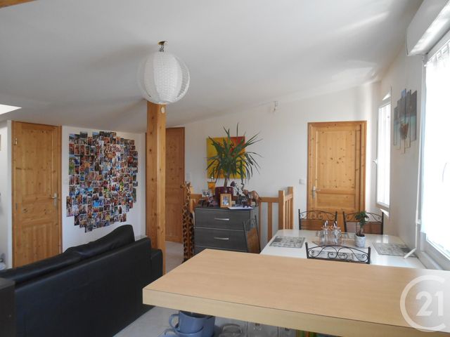 Appartement F3 &agrave; louer - 3 pi&egrave;ces - 69,35 m2 - Cherbourg En Cotentin - 50 - BASSE-NORMANDIE