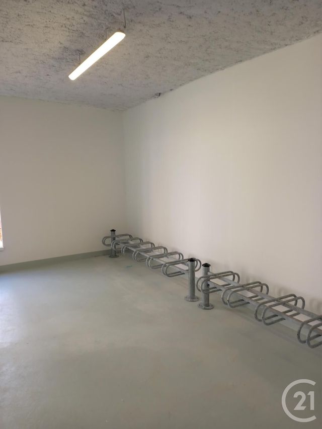 Appartement F3 &agrave; louer - 3 pi&egrave;ces - 61,17 m2 - Cherbourg En Cotentin - 50 - BASSE-NORMANDIE