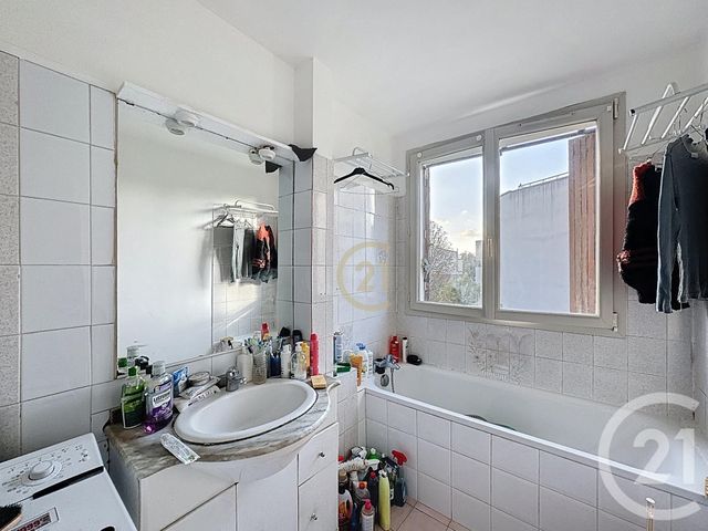 Appartement F3 à vendre - 4 pièces - 67,37 m2 - Drancy - 93 - ILE-DE-FRANCE