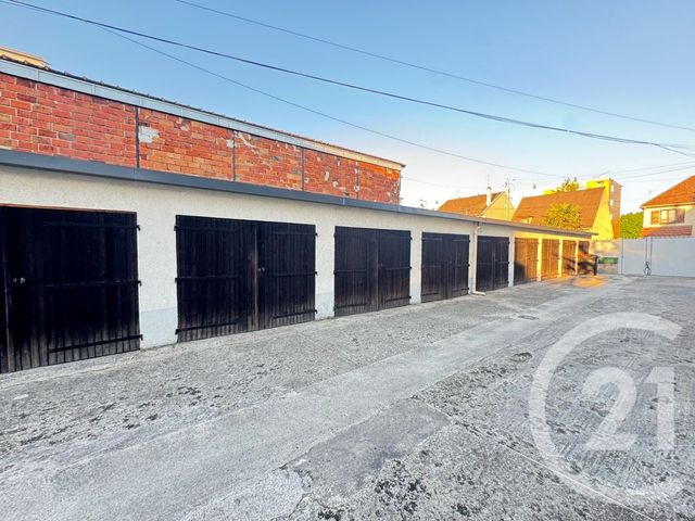 Maison à vendre - 10 pièces - 166 m2 - Bobigny - 93 - ILE-DE-FRANCE