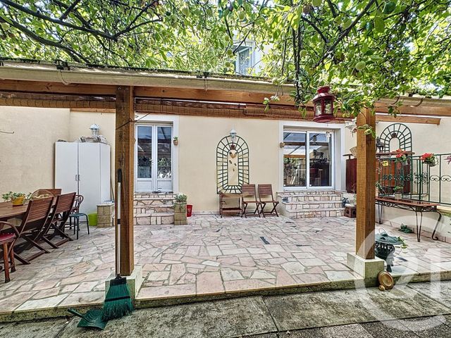 Maison à vendre - 7 pièces - 138 m2 - Bobigny - 93 - ILE-DE-FRANCE