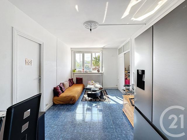 Appartement F2 à vendre - 2 pièces - 40,47 m2 - Bobigny - 93 - ILE-DE-FRANCE