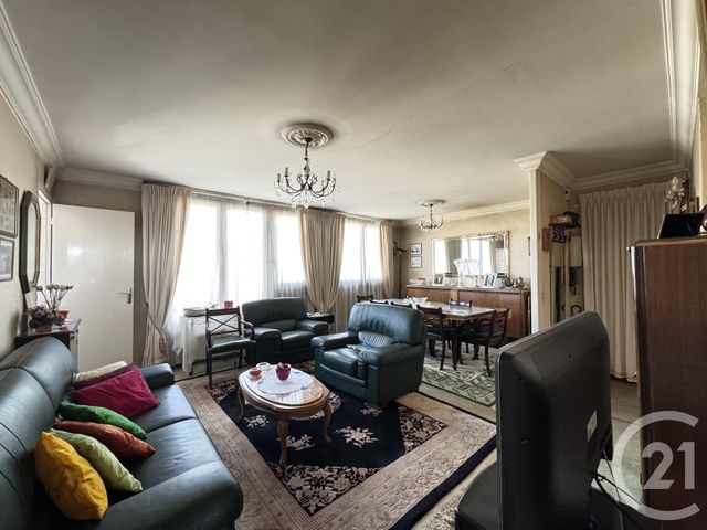 Appartement F3 à vendre - 4 pièces - 62,04 m2 - Drancy - 93 - ILE-DE-FRANCE