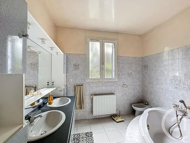 Maison &agrave; vendre - 5 pi&egrave;ces - 94,05 m2 - Drancy - 93 - ILE-DE-FRANCE