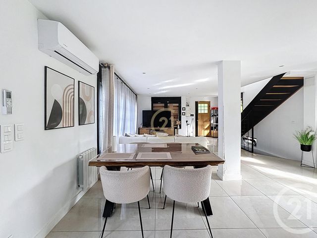 Maison à vendre - 4 pièces - 134,17 m2 - Noisy Le Sec - 93 - ILE-DE-FRANCE