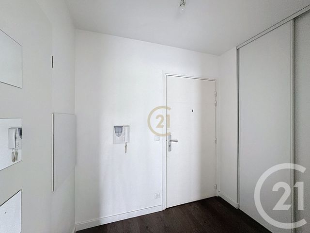 Appartement F3 à vendre - 3 pièces - 56,21 m2 - Bobigny - 93 - ILE-DE-FRANCE