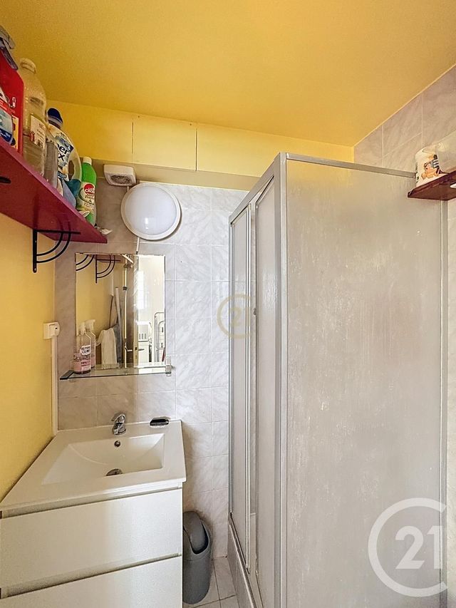 Appartement F3 à vendre - 3 pièces - 40,16 m2 - Drancy - 93 - ILE-DE-FRANCE