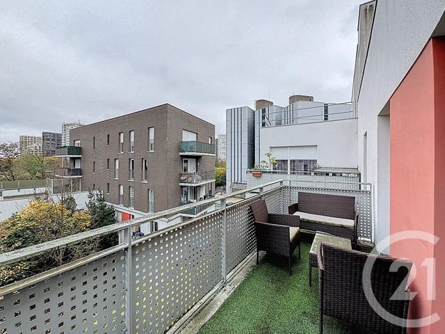 Appartement F2 à vendre - 2 pièces - 42,50 m2 - Bobigny - 93 - ILE-DE-FRANCE