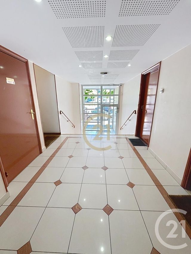 Appartement F2 &agrave; louer - 2 pi&egrave;ces - 37,62 m2 - Bobigny - 93 - ILE-DE-FRANCE