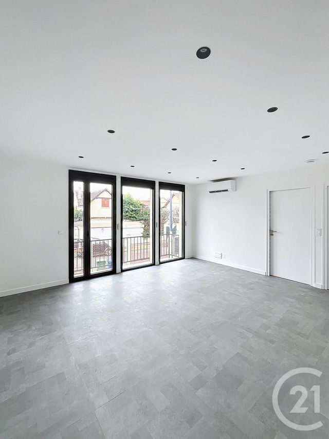 Maison &agrave; louer - 3 pi&egrave;ces - 70,90 m2 - Drancy - 93 - ILE-DE-FRANCE
