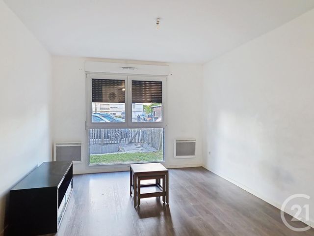 Appartement F2 &agrave; louer - 2 pi&egrave;ces - 43,33 m2 - Roissy En Brie - 77 - ILE-DE-FRANCE