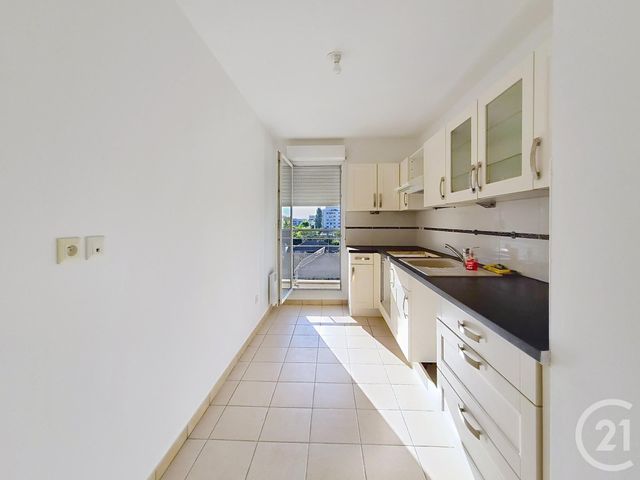 Appartement F3 &agrave; louer - 3 pi&egrave;ces - 66,17 m2 - Drancy - 93 - ILE-DE-FRANCE