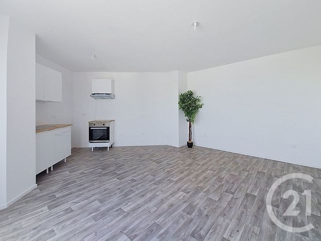 Appartement F3 &agrave; louer - 3 pi&egrave;ces - 66,40 m2 - Drancy - 93 - ILE-DE-FRANCE