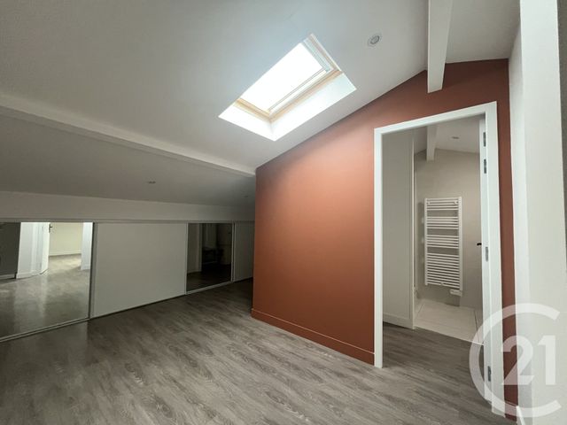 Appartement F3 bis à louer - 3 pièces - 59,72 m2 - Merignac - 33 - AQUITAINE
