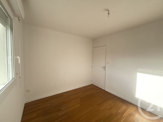 Maison &agrave; louer - 4 pi&egrave;ces - 90,45 m2 - Saucats - 33 - AQUITAINE