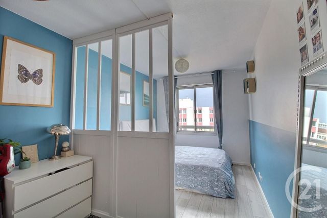 Appartement F2 &agrave; louer - 2 pi&egrave;ces - 46,37 m2 - Bordeaux - 33 - AQUITAINE