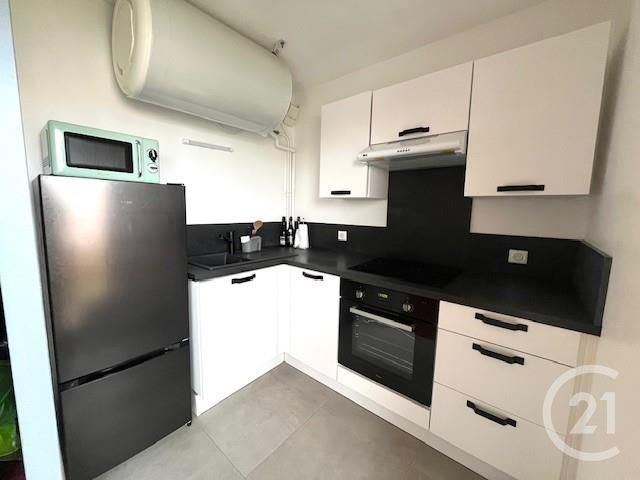 Appartement F2 &agrave; louer - 2 pi&egrave;ces - 46,37 m2 - Bordeaux - 33 - AQUITAINE