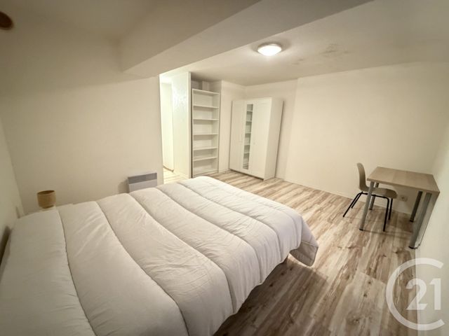 Appartement Duplex &agrave; louer - 2 pi&egrave;ces - 42,87 m2 - Castelnau De Medoc - 33 - AQUITAINE