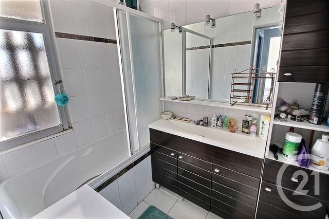 Appartement F3 à louer - 3 pièces - 55,76 m2 - Merignac - 33 - AQUITAINE