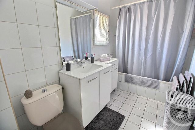 Maison à louer - 6 pièces - 110,06 m2 - Merignac - 33 - AQUITAINE