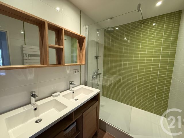 Appartement F2 &agrave; louer - 2 pi&egrave;ces - 48,16 m2 - Bordeaux - 33 - AQUITAINE