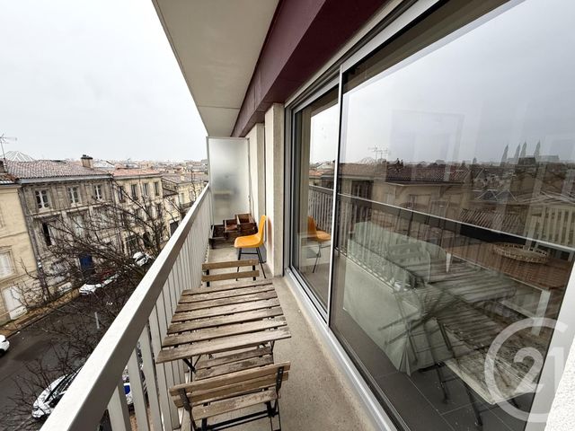 Appartement F2 &agrave; louer - 2 pi&egrave;ces - 48,16 m2 - Bordeaux - 33 - AQUITAINE