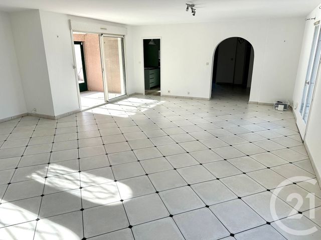 Maison &agrave; louer - 5 pi&egrave;ces - 154,12 m2 - St Jean D Illac - 33 - AQUITAINE