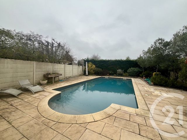 Maison &agrave; louer - 5 pi&egrave;ces - 154,12 m2 - St Jean D Illac - 33 - AQUITAINE