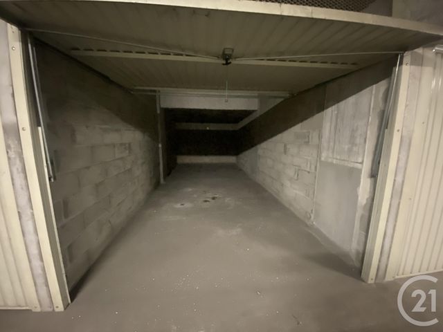 parking - MERIGNAC - 33