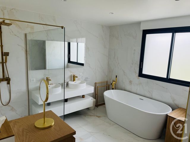 Maison &agrave; louer - 4 pi&egrave;ces - 154,42 m2 - Merignac - 33 - AQUITAINE