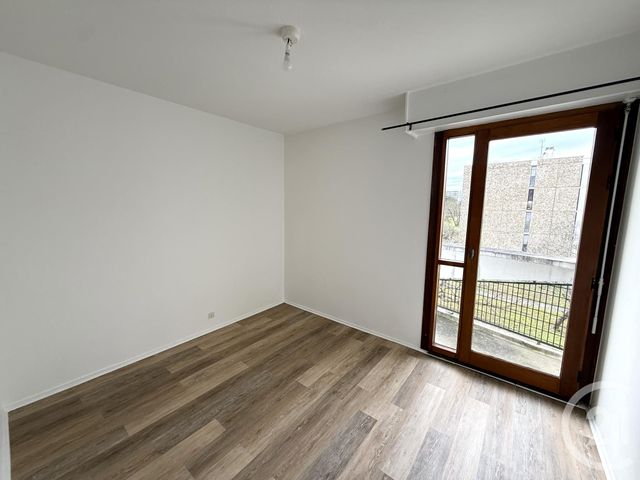 Appartement T3 &agrave; louer - 3 pi&egrave;ces - 57,40 m2 - Pessac - 33 - AQUITAINE