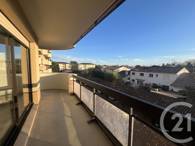 Appartement F3 &agrave; louer - 3 pi&egrave;ces - 65,44 m2 - Merignac - 33 - AQUITAINE