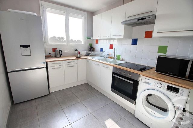 Appartement Chambre &agrave; louer - 1 pi&egrave;ce - 11,86 m2 - Pessac - 33 - AQUITAINE
